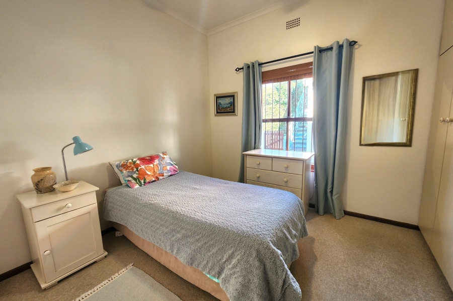 4 Bedroom Property for Sale in Panorama Western Cape